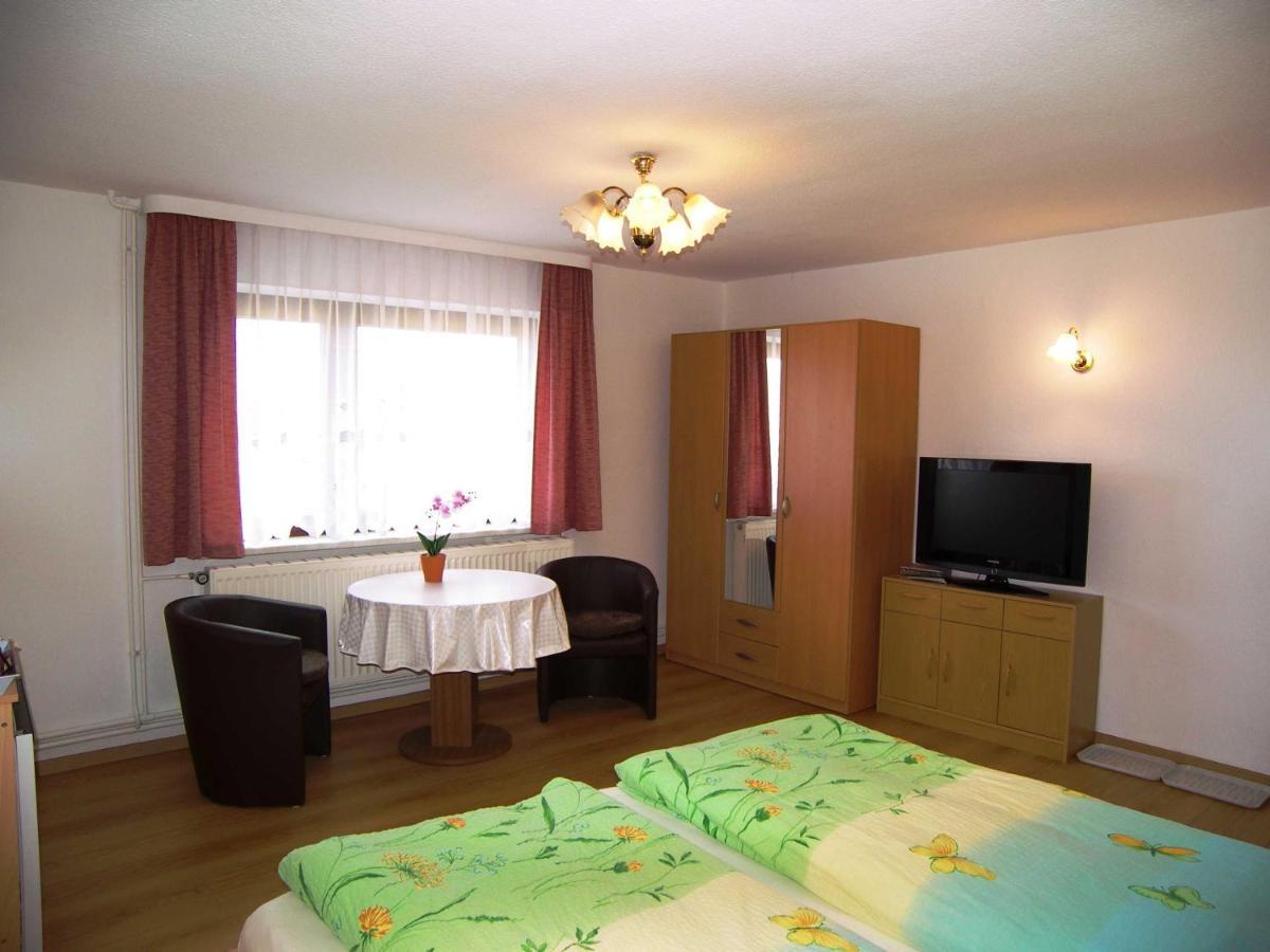 Ferienhaus Alice 10 Gehminuten Vom Strand Entfernt Heringsdorf  Esterno foto