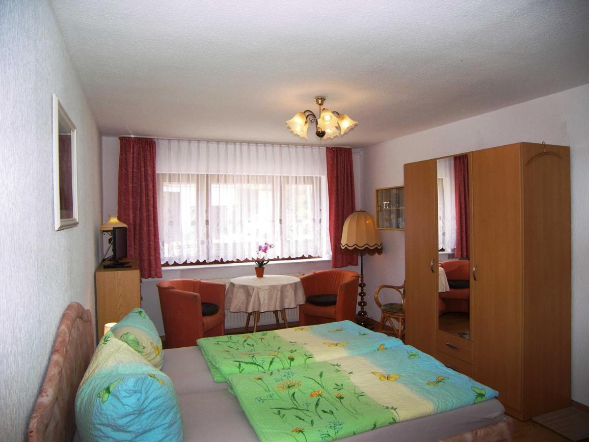 Ferienhaus Alice 10 Gehminuten Vom Strand Entfernt Heringsdorf  Esterno foto